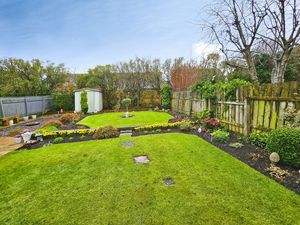 Photo 9- click for photo gallery